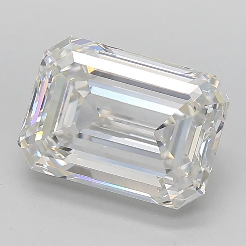 5.59 Carats EMERALD Diamond