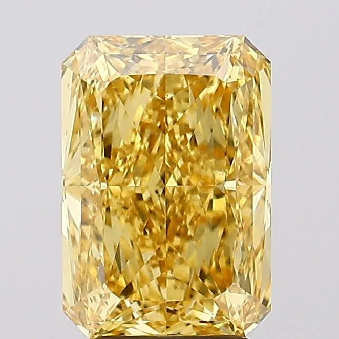 4.01 Carats RADIANT Diamond