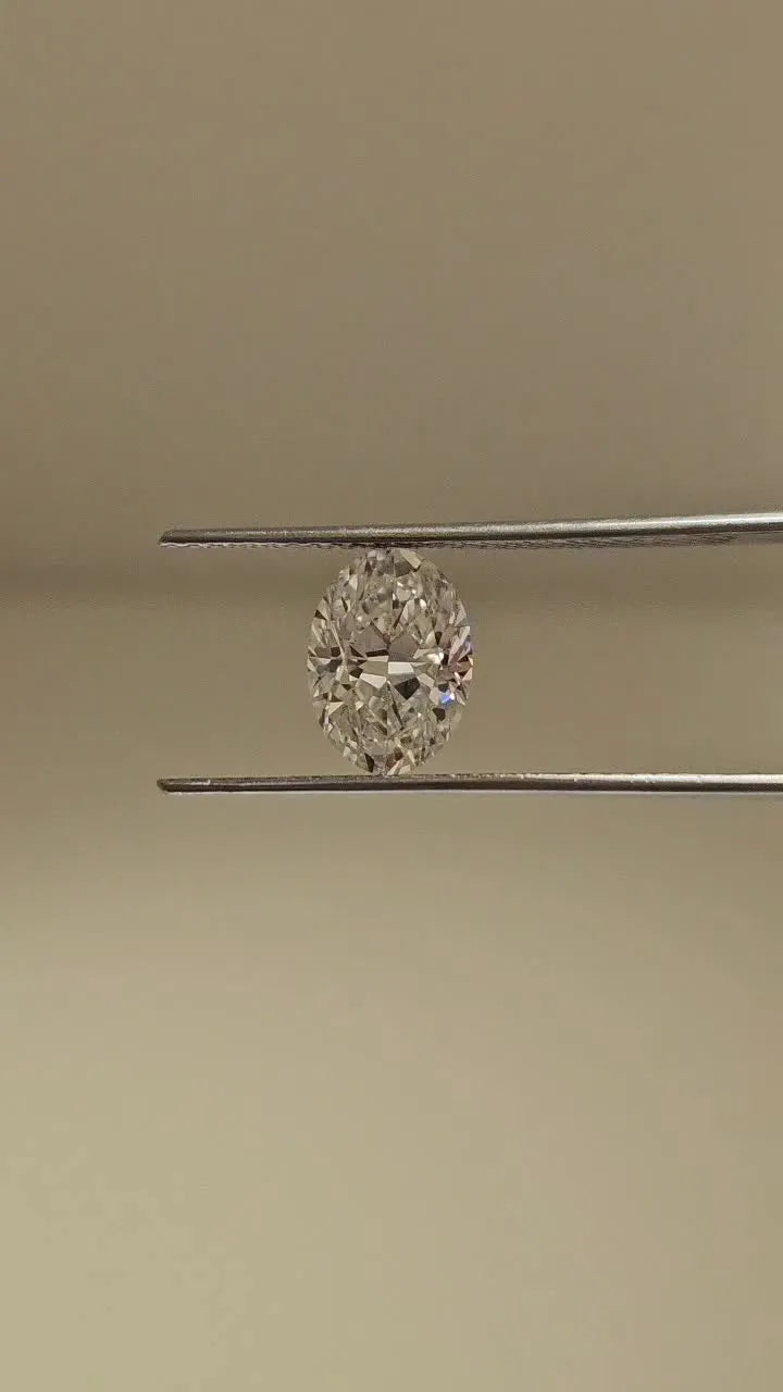 1.5 Carats OVAL Diamond