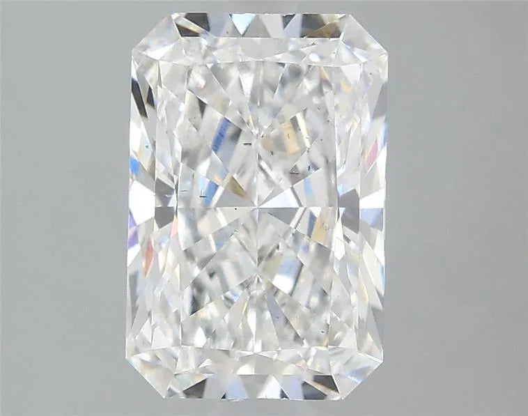 1.48ct Radiant Lab Grown Diamond (Colour E, Clarity VS2, IGI Certified)
