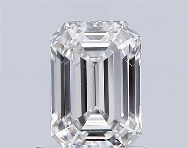 0.90ct Emerald Lab Grown Diamond (Colour G, Clarity VS2, IGI Certified)