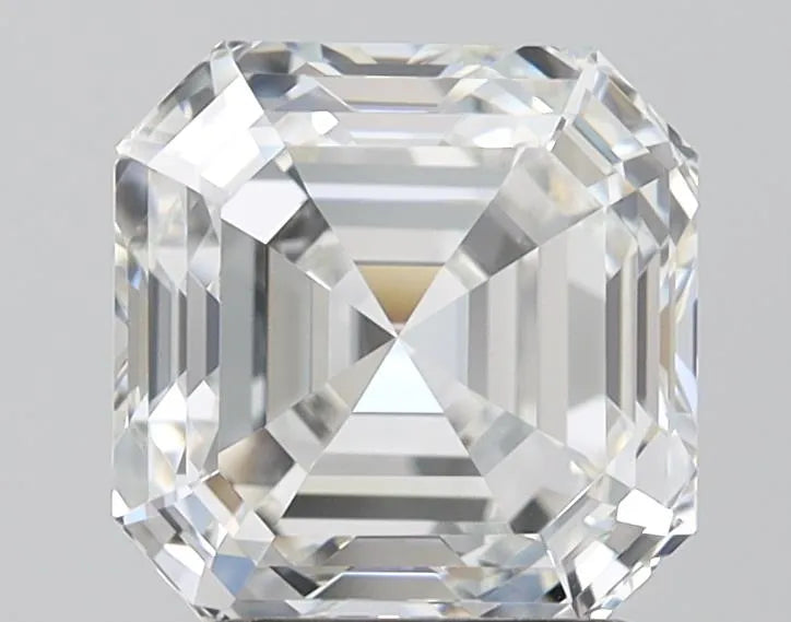 3.03ct Square emerald Lab Grown Diamond (Colour E, Clarity VVS2, IGI Certified)