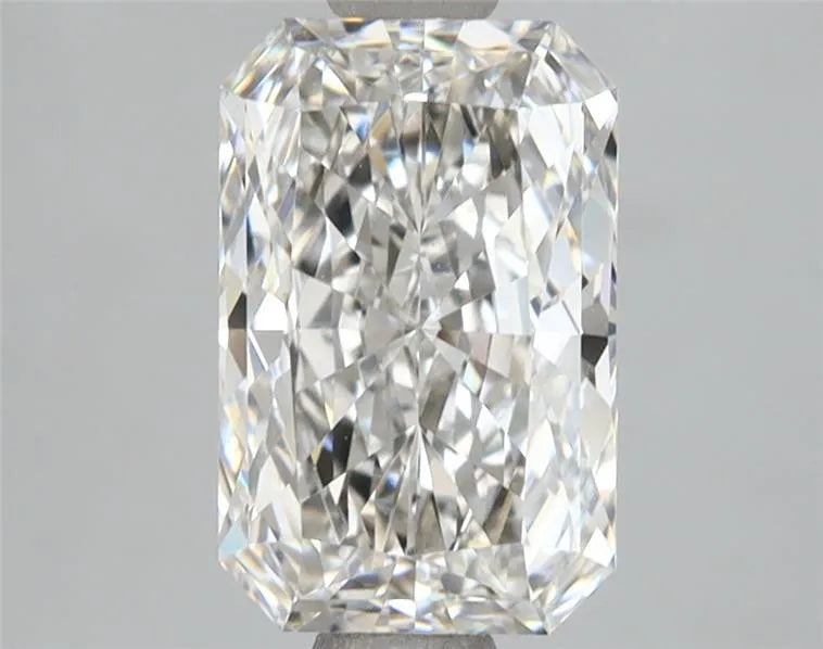2.14ct Radiant Lab Grown Diamond (Colour G, Clarity VVS2, IGI Certified)