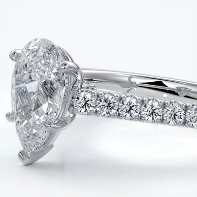 Pear 5 claw diamond band