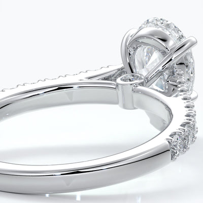 Pear 5 claw diamond band