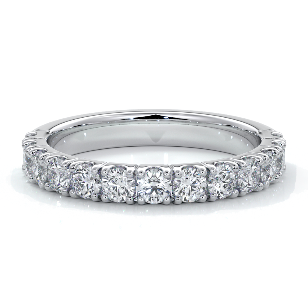 Women's wedding band with 2.5mm round scallop cut diamonds in a scalloped setting