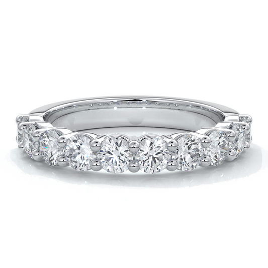 Women's wedding band with 3mm round scallop cut diamonds in a scalloped setting