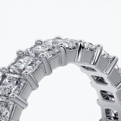 Radiant wedding band