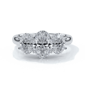 Engagement ring with a straight trilogy of oval diamonds set in platinum